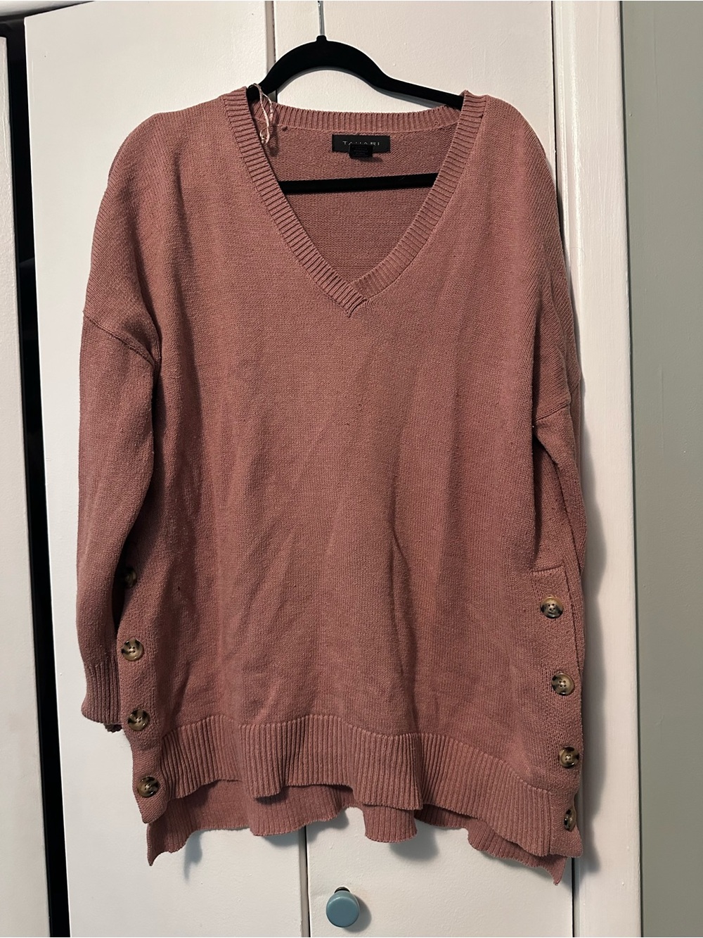 Tahari Rose-Pink V-Neck Sweater with Side Buttons